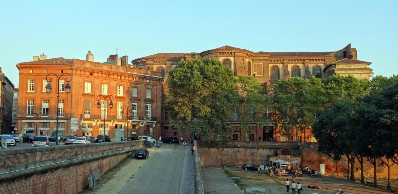 Le Bayard Jaune - Parking & Gare Sncf Toulouse Exteriör bild